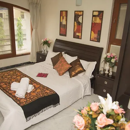 Hermitage Suites Koregaon Park Pune Exterior photo
